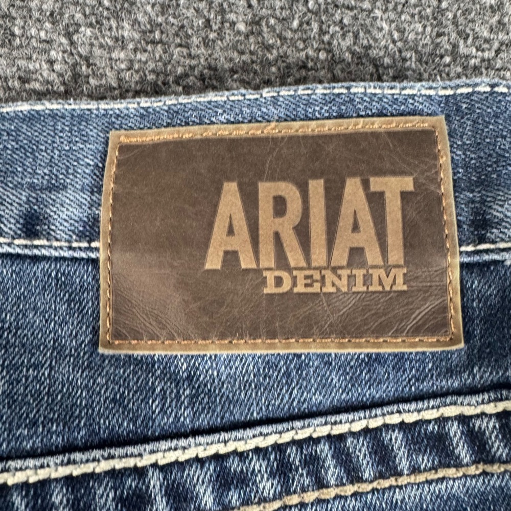 Ariat M4 Mens Relaxed Boot Cut Jeans Medium Wash Blue Denim 35x34 Workwear - Picture 6 of 7